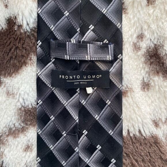 Bundle of 5 Men's Ties - Picture 9 of 13